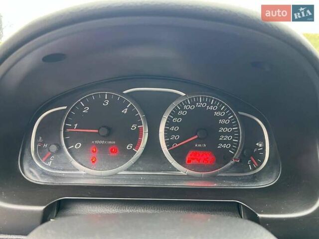 Чорний Мазда 6, об'ємом двигуна 2 л та пробігом 285 тис. км за 3240 $, фото 16 на Automoto.ua