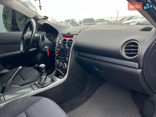 Чорний Мазда 6, об'ємом двигуна 2 л та пробігом 285 тис. км за 3240 $, фото 36 на Automoto.ua
