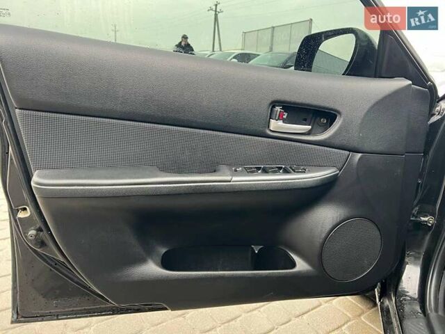 Чорний Мазда 6, об'ємом двигуна 2 л та пробігом 285 тис. км за 3240 $, фото 14 на Automoto.ua