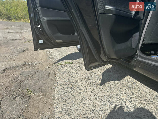 Чорний Мазда 6, об'ємом двигуна 2 л та пробігом 366 тис. км за 3800 $, фото 6 на Automoto.ua