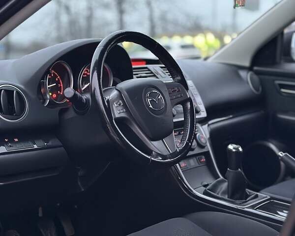 Чорний Мазда 6, об'ємом двигуна 1.8 л та пробігом 248 тис. км за 6299 $, фото 13 на Automoto.ua