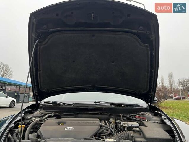 Черный Мазда 6, объемом двигателя 2 л и пробегом 173 тыс. км за 8100 $, фото 29 на Automoto.ua