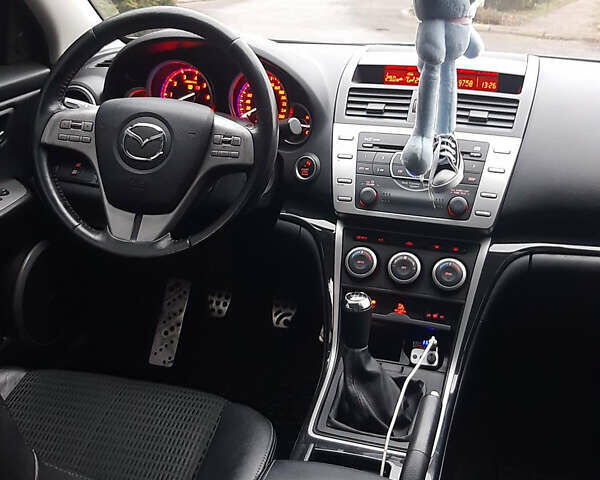 Черный Мазда 6, объемом двигателя 2.49 л и пробегом 158 тыс. км за 7799 $, фото 16 на Automoto.ua