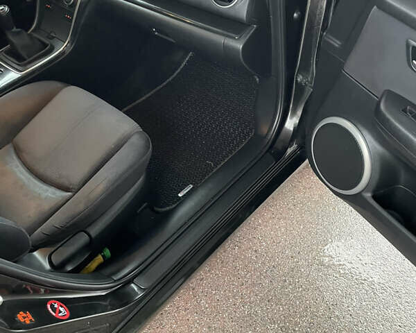 Черный Мазда 6, объемом двигателя 2 л и пробегом 274 тыс. км за 7200 $, фото 20 на Automoto.ua