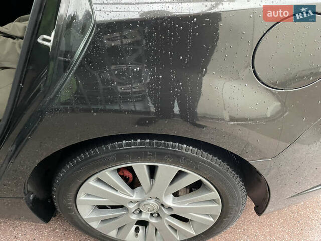 Черный Мазда 6, объемом двигателя 2 л и пробегом 274 тыс. км за 7200 $, фото 16 на Automoto.ua