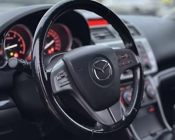 Чорний Мазда 6, об'ємом двигуна 1.8 л та пробігом 248 тис. км за 6299 $, фото 14 на Automoto.ua