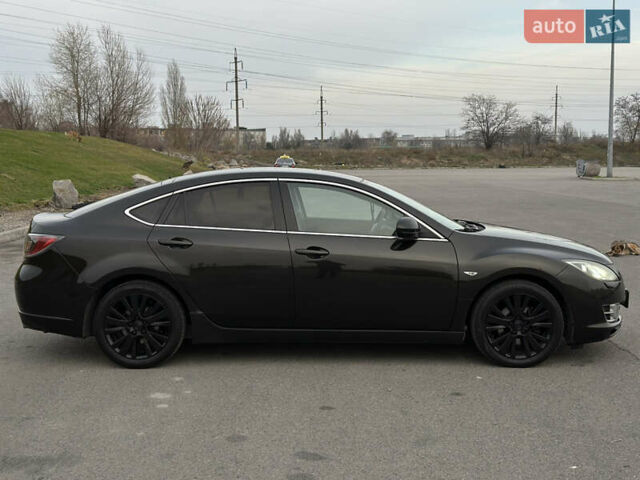 Чорний Мазда 6, об'ємом двигуна 2 л та пробігом 235 тис. км за 7399 $, фото 7 на Automoto.ua