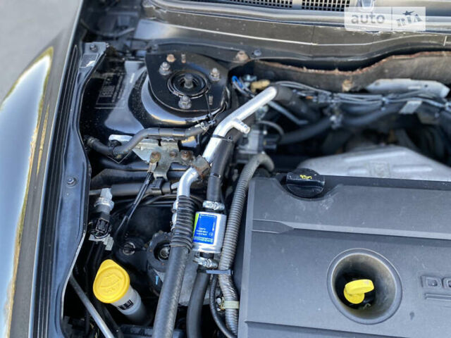 Черный Мазда 6, объемом двигателя 1.8 л и пробегом 184 тыс. км за 7100 $, фото 15 на Automoto.ua