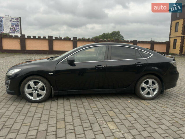 Черный Мазда 6, объемом двигателя 2.2 л и пробегом 258 тыс. км за 7500 $, фото 6 на Automoto.ua