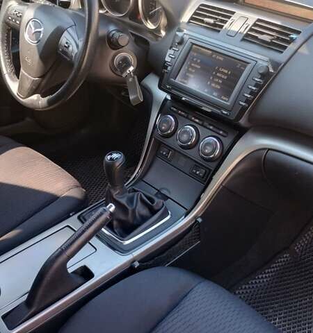 Чорний Мазда 6, об'ємом двигуна 2.2 л та пробігом 308 тис. км за 7500 $, фото 3 на Automoto.ua