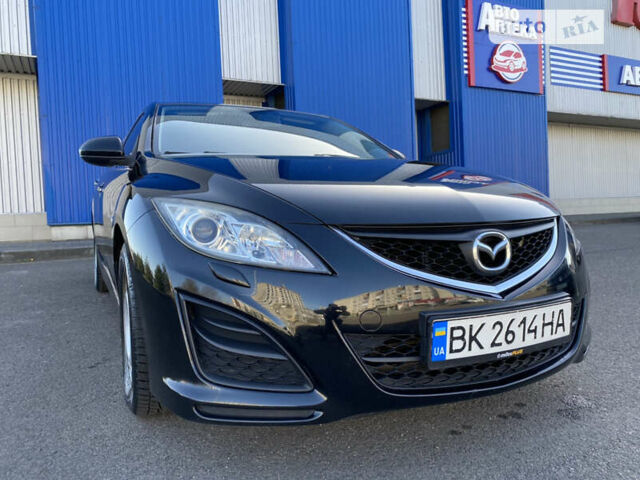 Черный Мазда 6, объемом двигателя 1.8 л и пробегом 184 тыс. км за 7100 $, фото 13 на Automoto.ua