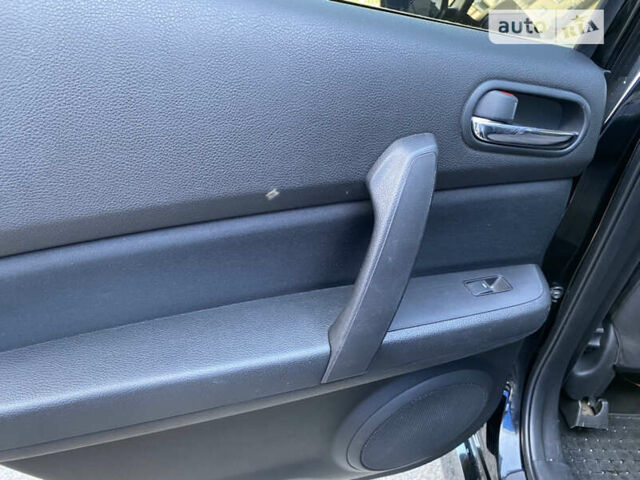 Черный Мазда 6, объемом двигателя 1.8 л и пробегом 184 тыс. км за 7100 $, фото 30 на Automoto.ua