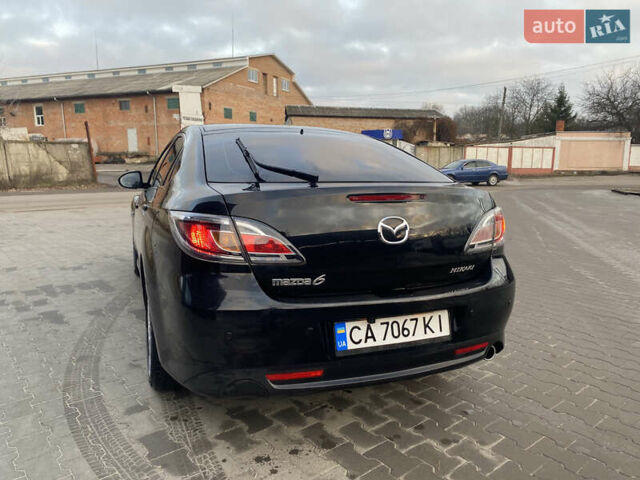Черный Мазда 6, объемом двигателя 2.18 л и пробегом 270 тыс. км за 7800 $, фото 2 на Automoto.ua