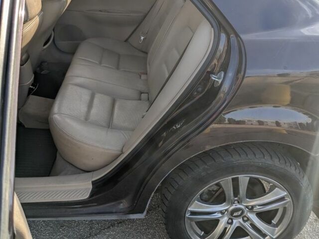 Фіолетовий Мазда 6, об'ємом двигуна 2 л та пробігом 304 тис. км за 2940 $, фото 6 на Automoto.ua