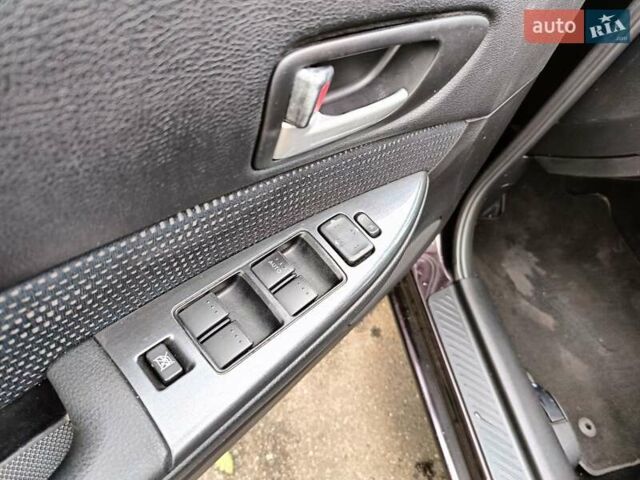 Фиолетовый Мазда 6, объемом двигателя 2 л и пробегом 190 тыс. км за 4450 $, фото 11 на Automoto.ua
