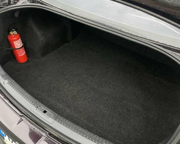 Фіолетовий Мазда 6, об'ємом двигуна 2 л та пробігом 115 тис. км за 8500 $, фото 12 на Automoto.ua