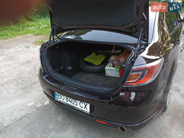 Фиолетовый Мазда 6, объемом двигателя 0 л и пробегом 300 тыс. км за 7100 $, фото 5 на Automoto.ua