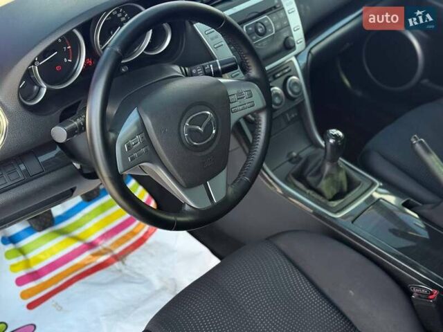 Фиолетовый Мазда 6, объемом двигателя 2 л и пробегом 251 тыс. км за 5999 $, фото 7 на Automoto.ua