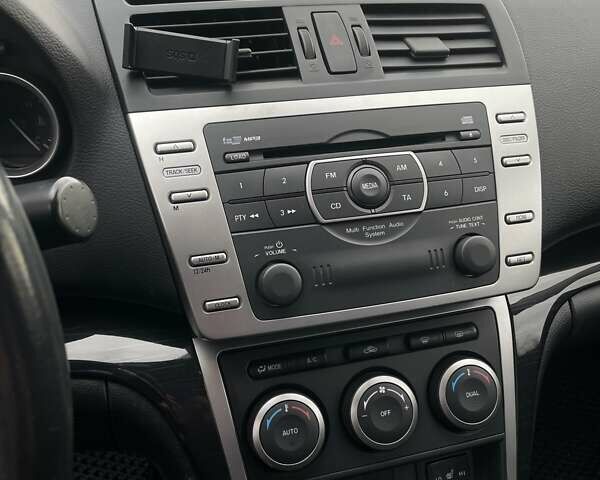 Фіолетовий Мазда 6, об'ємом двигуна 2 л та пробігом 115 тис. км за 8500 $, фото 9 на Automoto.ua