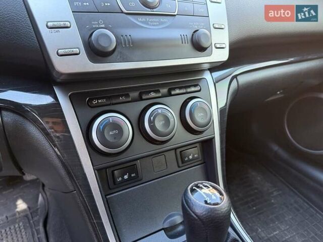 Фиолетовый Мазда 6, объемом двигателя 1.8 л и пробегом 80 тыс. км за 8900 $, фото 10 на Automoto.ua