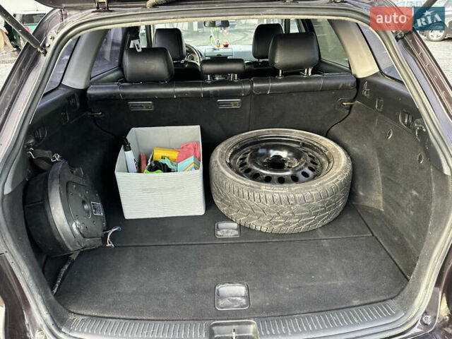 Фиолетовый Мазда 6, объемом двигателя 2.3 л и пробегом 240 тыс. км за 4450 $, фото 22 на Automoto.ua