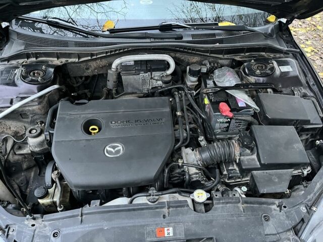 Фиолетовый Мазда 6, объемом двигателя 2 л и пробегом 228 тыс. км за 3650 $, фото 8 на Automoto.ua