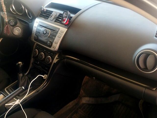 Фиолетовый Мазда 6, объемом двигателя 1.8 л и пробегом 215 тыс. км за 6200 $, фото 6 на Automoto.ua