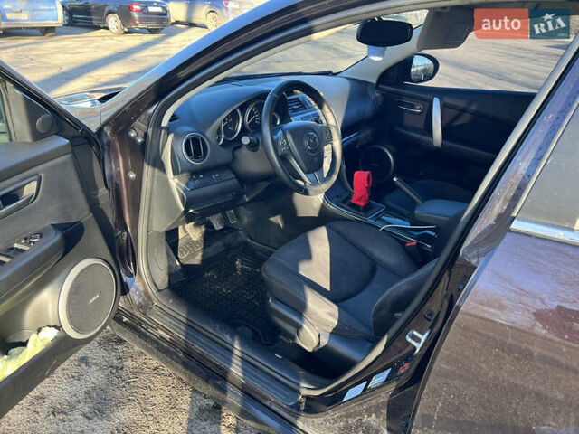 Фиолетовый Мазда 6, объемом двигателя 2.01 л и пробегом 280 тыс. км за 7700 $, фото 12 на Automoto.ua