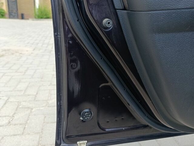 Фіолетовий Мазда 6, об'ємом двигуна 2 л та пробігом 278 тис. км за 6700 $, фото 14 на Automoto.ua