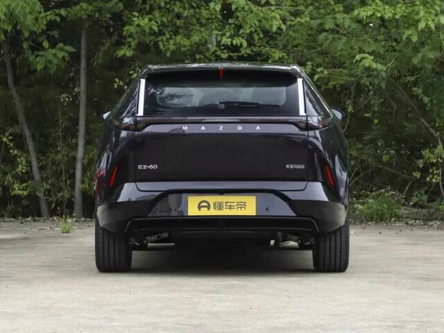 Фиолетовый Мазда 6, объемом двигателя 1.5 л и пробегом 1 тыс. км за 35500 $, фото 2 на Automoto.ua