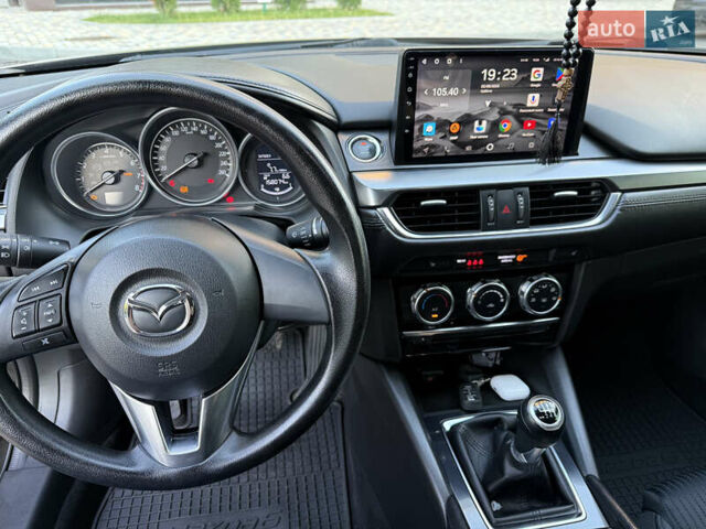 Коричневый Мазда 6, объемом двигателя 2 л и пробегом 158 тыс. км за 14000 $, фото 17 на Automoto.ua