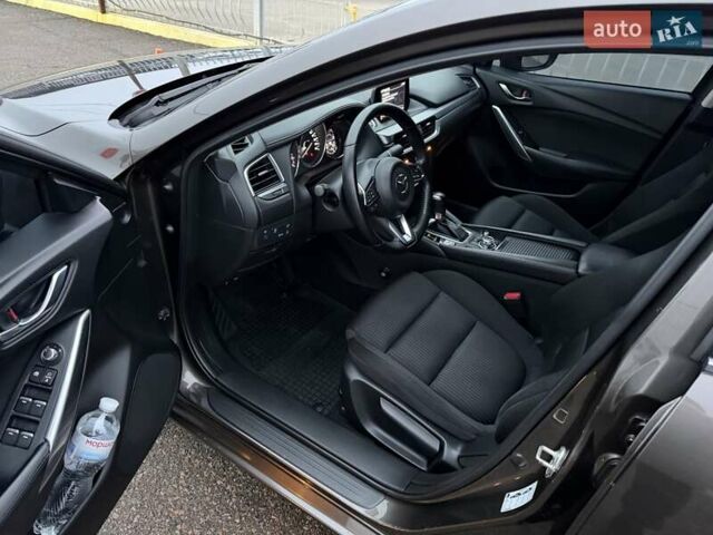 Коричневий Мазда 6, об'ємом двигуна 2 л та пробігом 198 тис. км за 13300 $, фото 8 на Automoto.ua