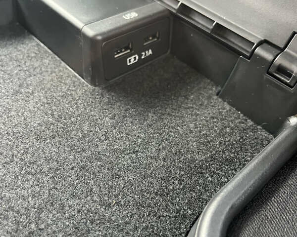 Коричневий Мазда 6, об'ємом двигуна 2 л та пробігом 87 тис. км за 18500 $, фото 26 на Automoto.ua