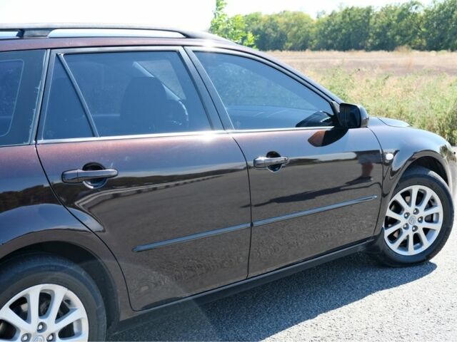 Коричневий Мазда 6, об'ємом двигуна 2 л та пробігом 359 тис. км за 5200 $, фото 11 на Automoto.ua