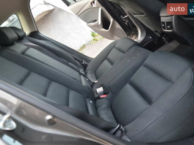 Коричневый Мазда 6, объемом двигателя 2.2 л и пробегом 251 тыс. км за 13950 $, фото 51 на Automoto.ua