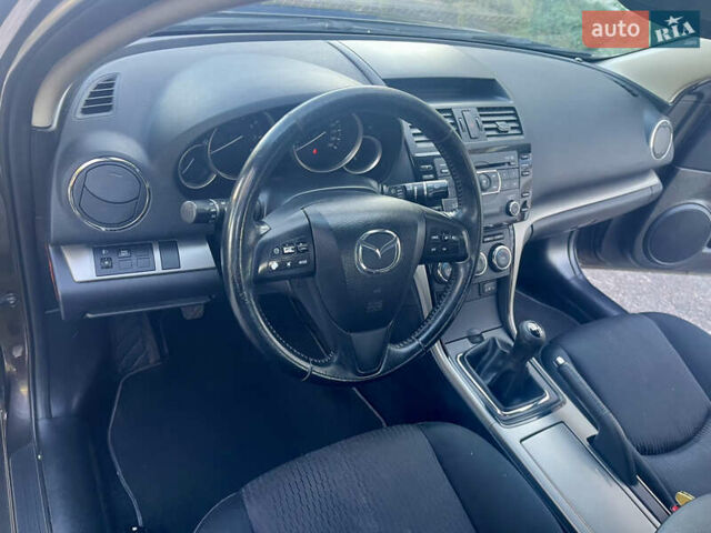 Коричневий Мазда 6, об'ємом двигуна 2 л та пробігом 216 тис. км за 7900 $, фото 34 на Automoto.ua