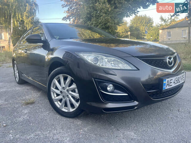 Коричневий Мазда 6, об'ємом двигуна 2 л та пробігом 216 тис. км за 7900 $, фото 1 на Automoto.ua