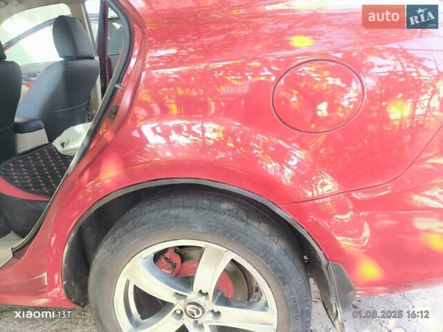 Червоний Мазда 6, об'ємом двигуна 2 л та пробігом 310 тис. км за 3800 $, фото 13 на Automoto.ua