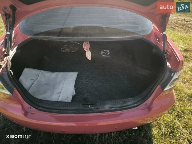 Червоний Мазда 6, об'ємом двигуна 2 л та пробігом 310 тис. км за 3800 $, фото 37 на Automoto.ua