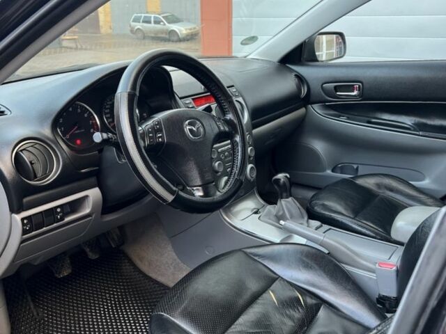 Червоний Мазда 6, об'ємом двигуна 1.8 л та пробігом 200 тис. км за 2900 $, фото 7 на Automoto.ua