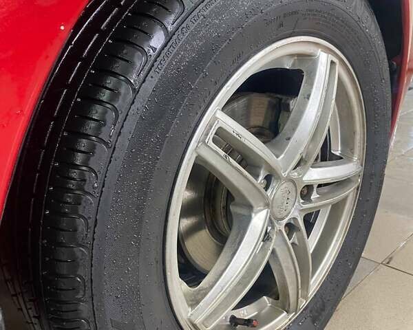 Червоний Мазда 6, об'ємом двигуна 2 л та пробігом 249 тис. км за 5100 $, фото 4 на Automoto.ua