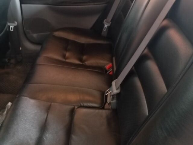 Красный Мазда 6, объемом двигателя 0 л и пробегом 260 тыс. км за 3499 $, фото 5 на Automoto.ua