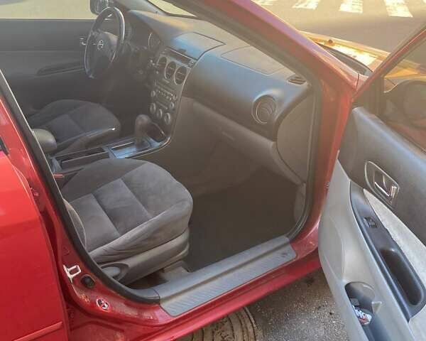 Красный Мазда 6, объемом двигателя 2 л и пробегом 342 тыс. км за 4200 $, фото 6 на Automoto.ua