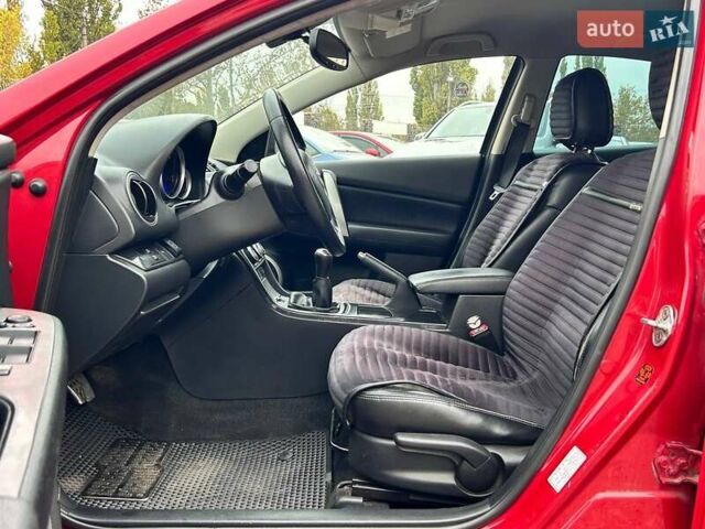 Мазда 6 2008 в Одессе на Automoto.ua Красный Мазда 6, объемом двигателя 2.49 л и пробегом 280 тыс. км за 6700 $, фото 15 на Automoto.ua