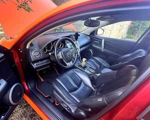 Червоний Мазда 6, об'ємом двигуна 2.5 л та пробігом 240 тис. км за 6200 $, фото 4 на Automoto.ua