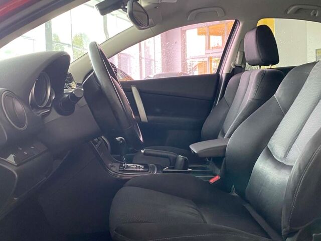 Червоний Мазда 6, об'ємом двигуна 2 л та пробігом 132 тис. км за 8400 $, фото 9 на Automoto.ua