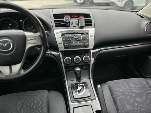 Мазда 6 2008 в Львове на Automoto.ua Красный Мазда 6, объемом двигателя 2 л и пробегом 144 тыс. км за 7500 $, фото 18 на Automoto.ua