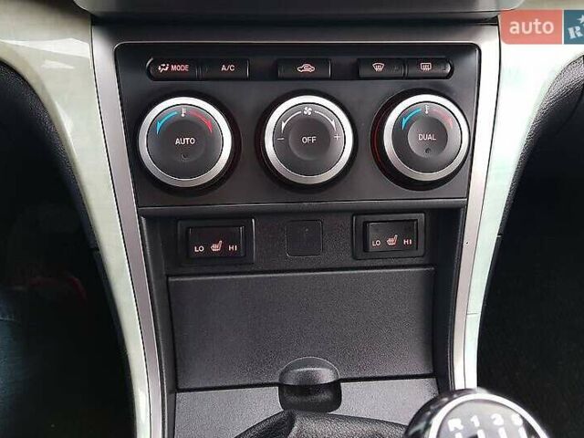 Красный Мазда 6, объемом двигателя 2 л и пробегом 250 тыс. км за 6400 $, фото 25 на Automoto.ua