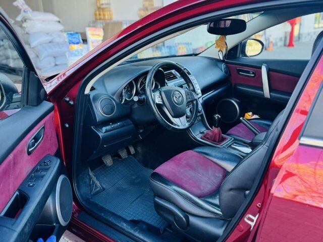 Красный Мазда 6, объемом двигателя 2 л и пробегом 246 тыс. км за 8424 $, фото 4 на Automoto.ua