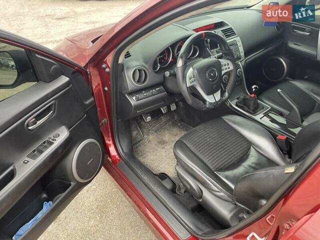 Красный Мазда 6, объемом двигателя 2.49 л и пробегом 181 тыс. км за 8400 $, фото 11 на Automoto.ua